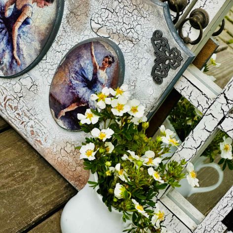 Obraz dekoracyjny z motywem baletnic z życzeniami „Wszystkiego najlepszego”