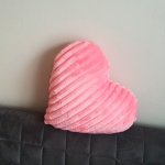 Walentynki poduszka różowe serce prezent 30x30 - 