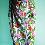 Oversize bluza ogromny kaptur tropik - unikatowy wzór flamingi, ananasy, liście monstery