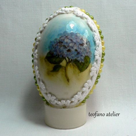 Jajko "Gałązka z niebieskim kwiatem"