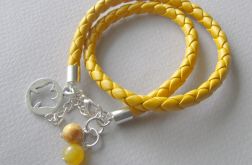 Żółta pleciona z kamieniami