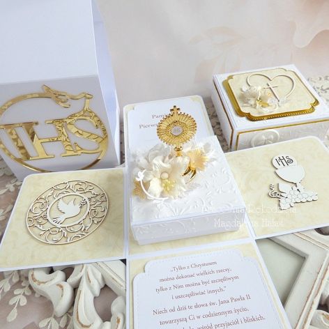 Komunijny exploding box 646